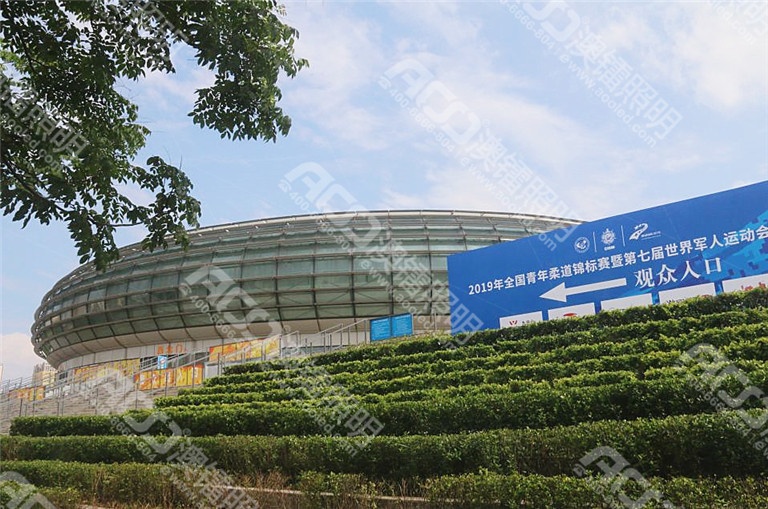 澳镭照明